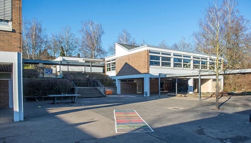 Frankenbacher Bezirksbeiräte fordern Einhaltung des Fusionsversprechens für Sportgelände