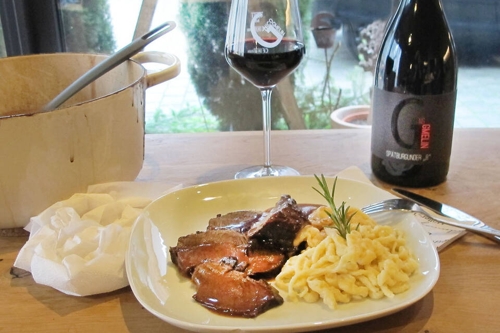 Winterrezepte aus der Region: Burgunderbraten mit Spätzle