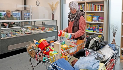 Meseno wird 50: Sozialladen und Kinderhaus fürs Quartier