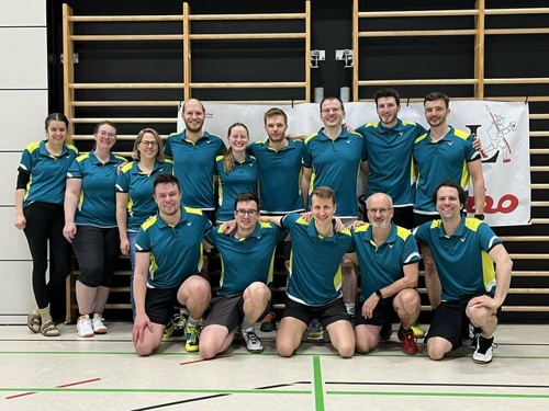 Sport, Badminton: Erste Mannschaft wird Meister der Bezirksliga