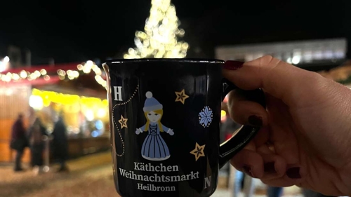 Glühweinpreise auf dem Heilbronner Weihnachtsmarkt 2025 bekanntgegeben