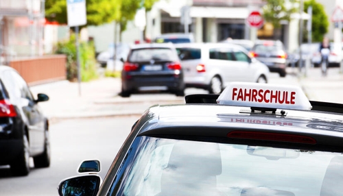 Digitaler Theorieunterricht in Fahrschulen