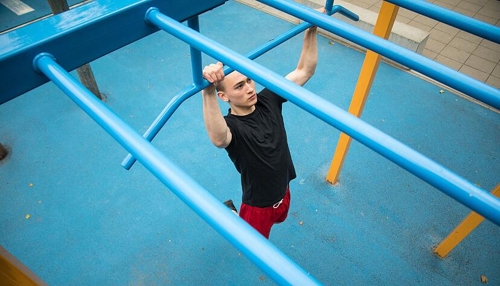 Biohacking und Wein: Auswirkungen auf die Schlafqualität