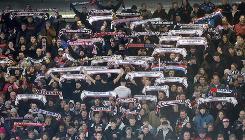 Fans der Heilbronner Falken sorgen für ein denkwürdiges Heimspiel