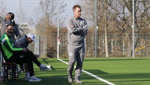 Trainer des VfR Heilbronn fassungslos nach Niederlage