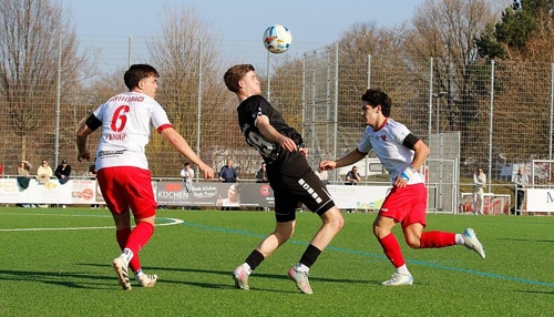 VfR Heilbronn unter Druck im Spiel gegen FC Rottenburg