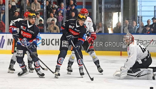 Eisbären Heilbronn kämpfen um den Matchpuck